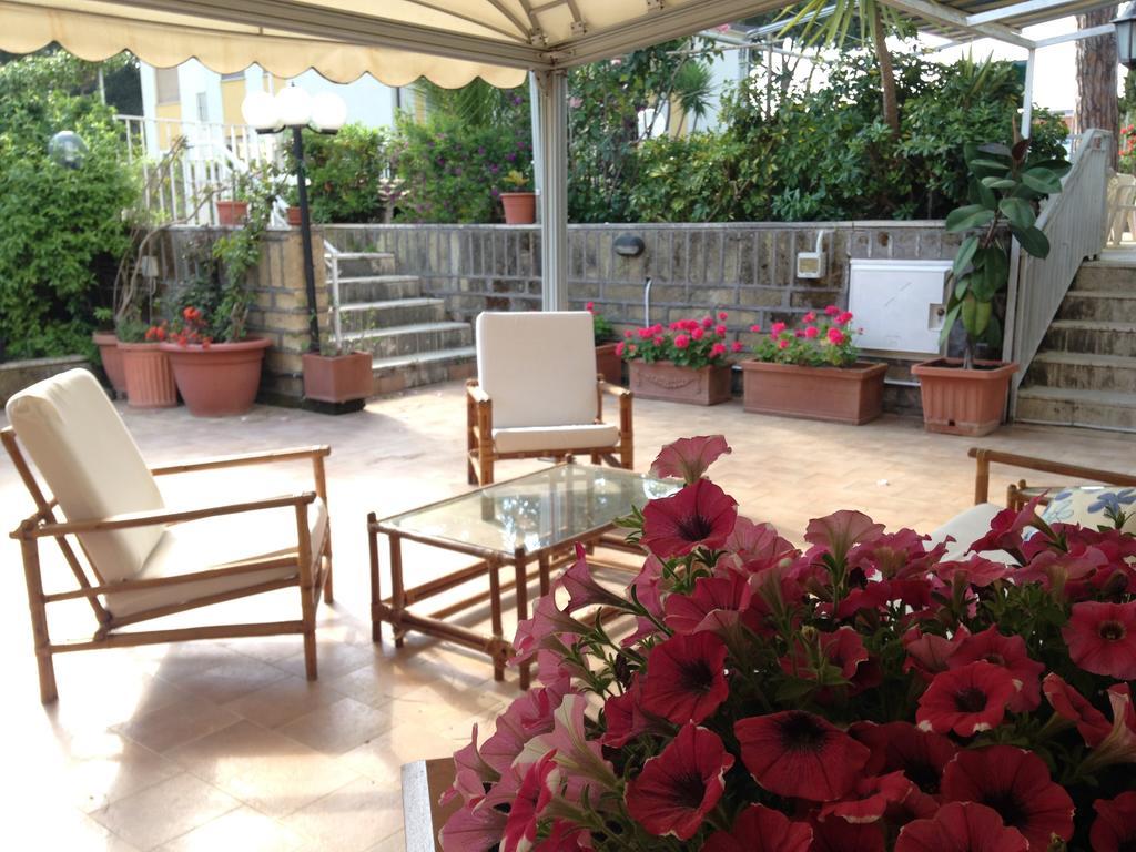 Hotel Anna Terracina Zewnętrze zdjęcie