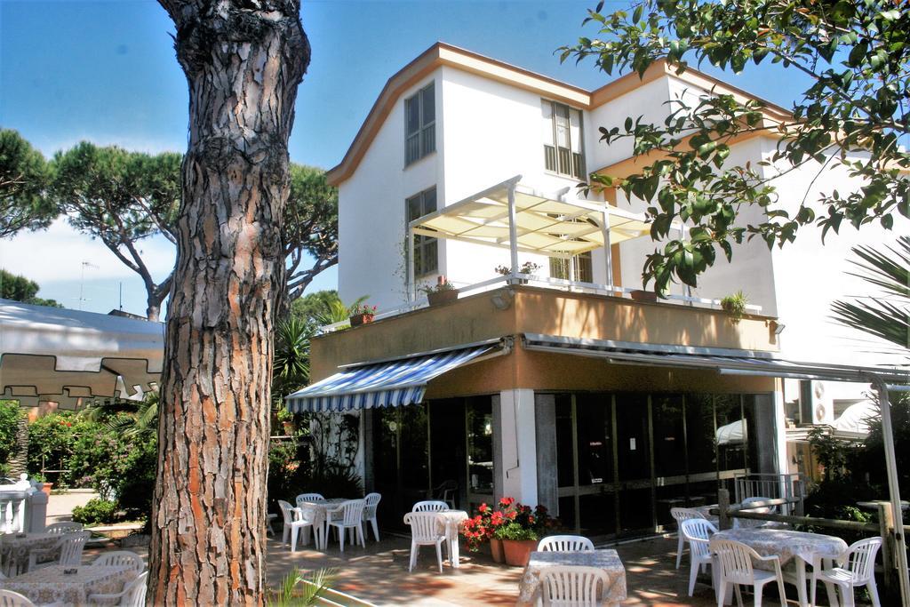 Hotel Anna Terracina Zewnętrze zdjęcie